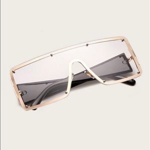 Clear frame glasses